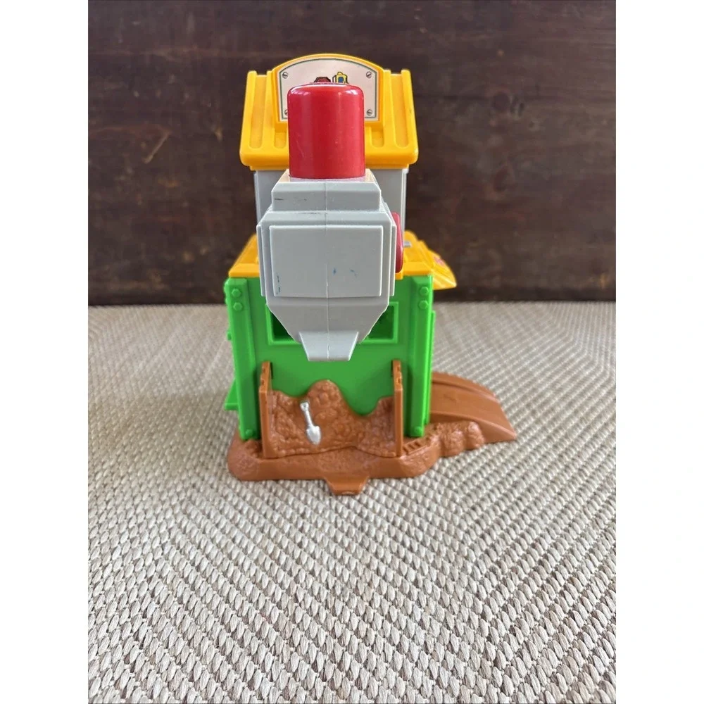 Fisher Price Geo Trax Train 